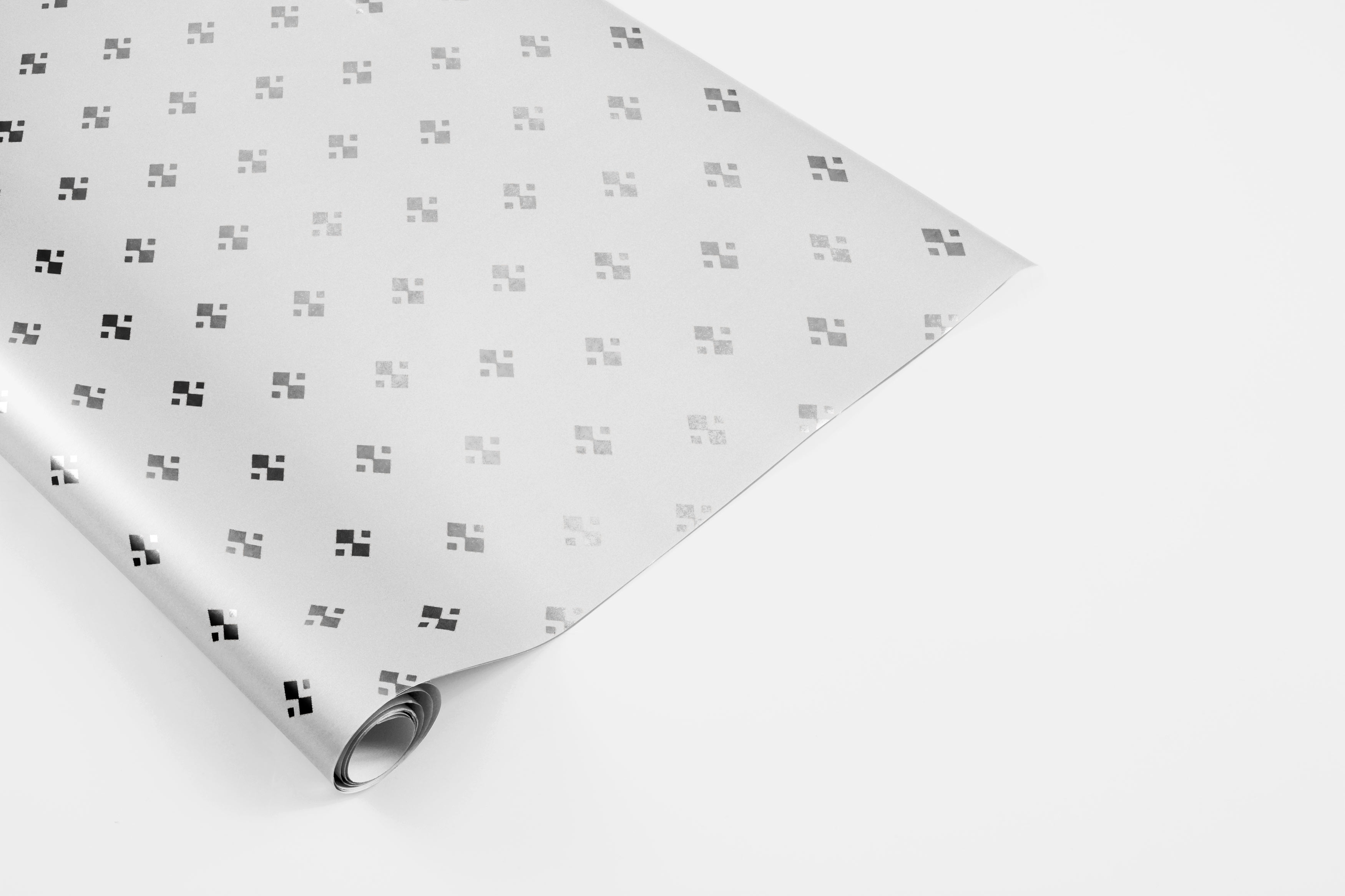 Wrapping paper (silver)